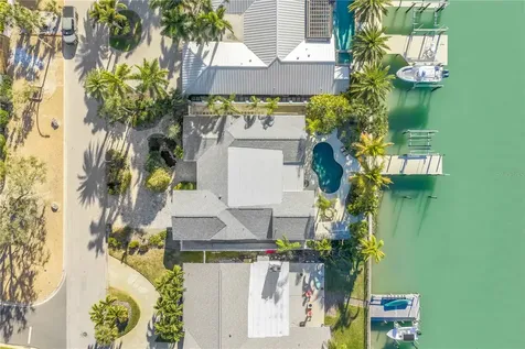 2890 Alton Drive St Pete Beach FL 33706