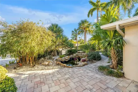 2890 Alton Drive St Pete Beach FL 33706