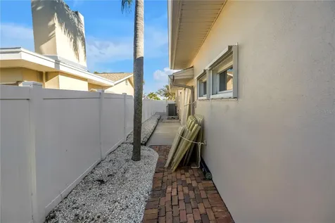2890 Alton Drive St Pete Beach FL 33706