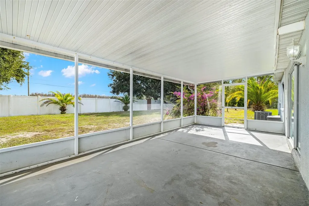 6114 School House Court Wesley Chapel FL 33545