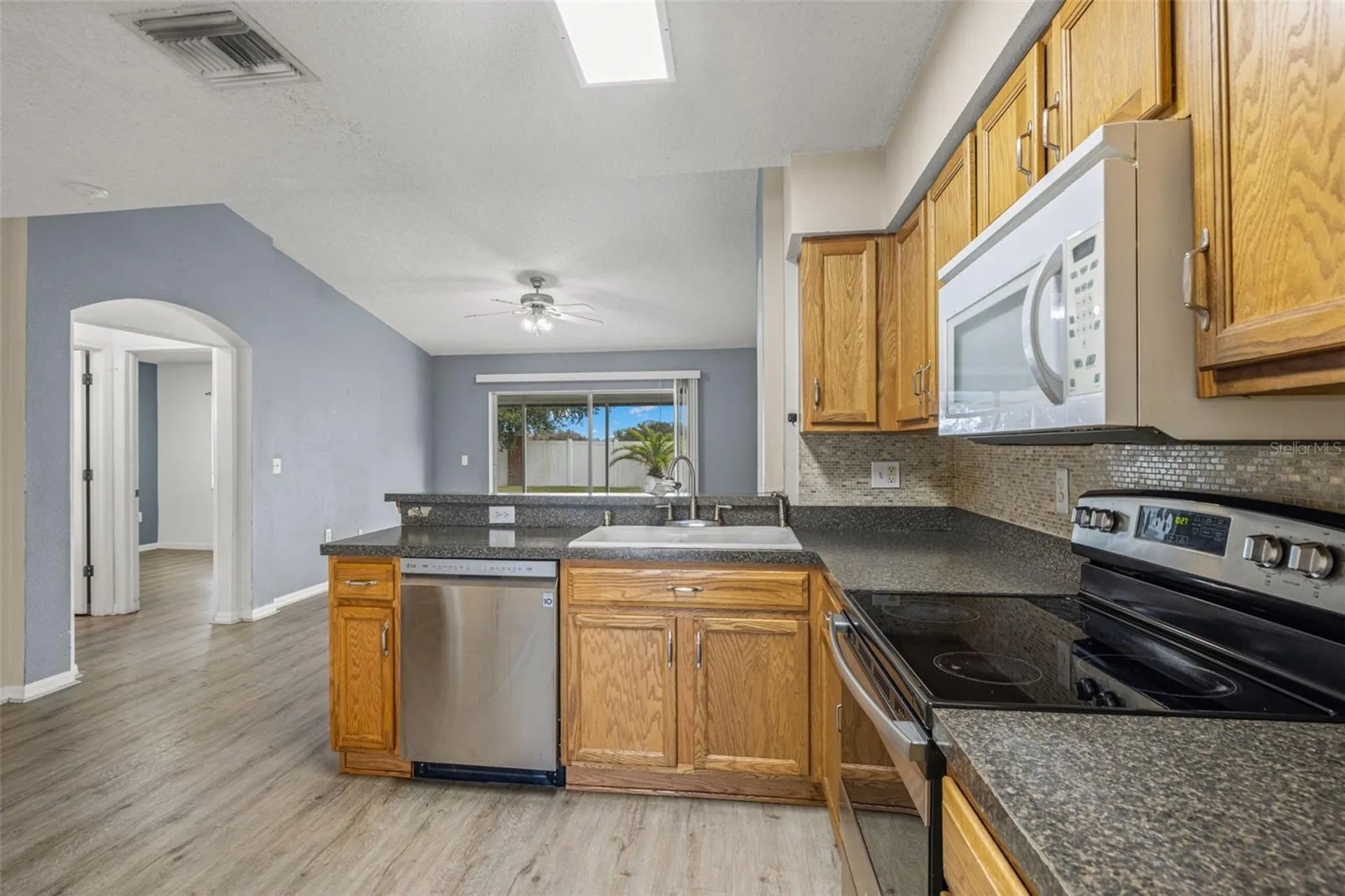 6114 School House Court Wesley Chapel FL 33545