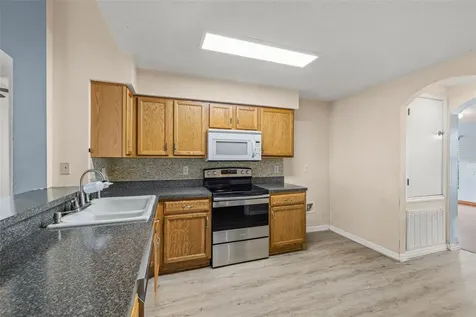 6114 School House Court Wesley Chapel FL 33545