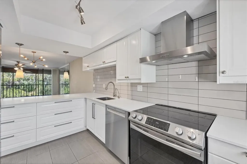 3363 Cross Creek Drive Sarasota FL 34231