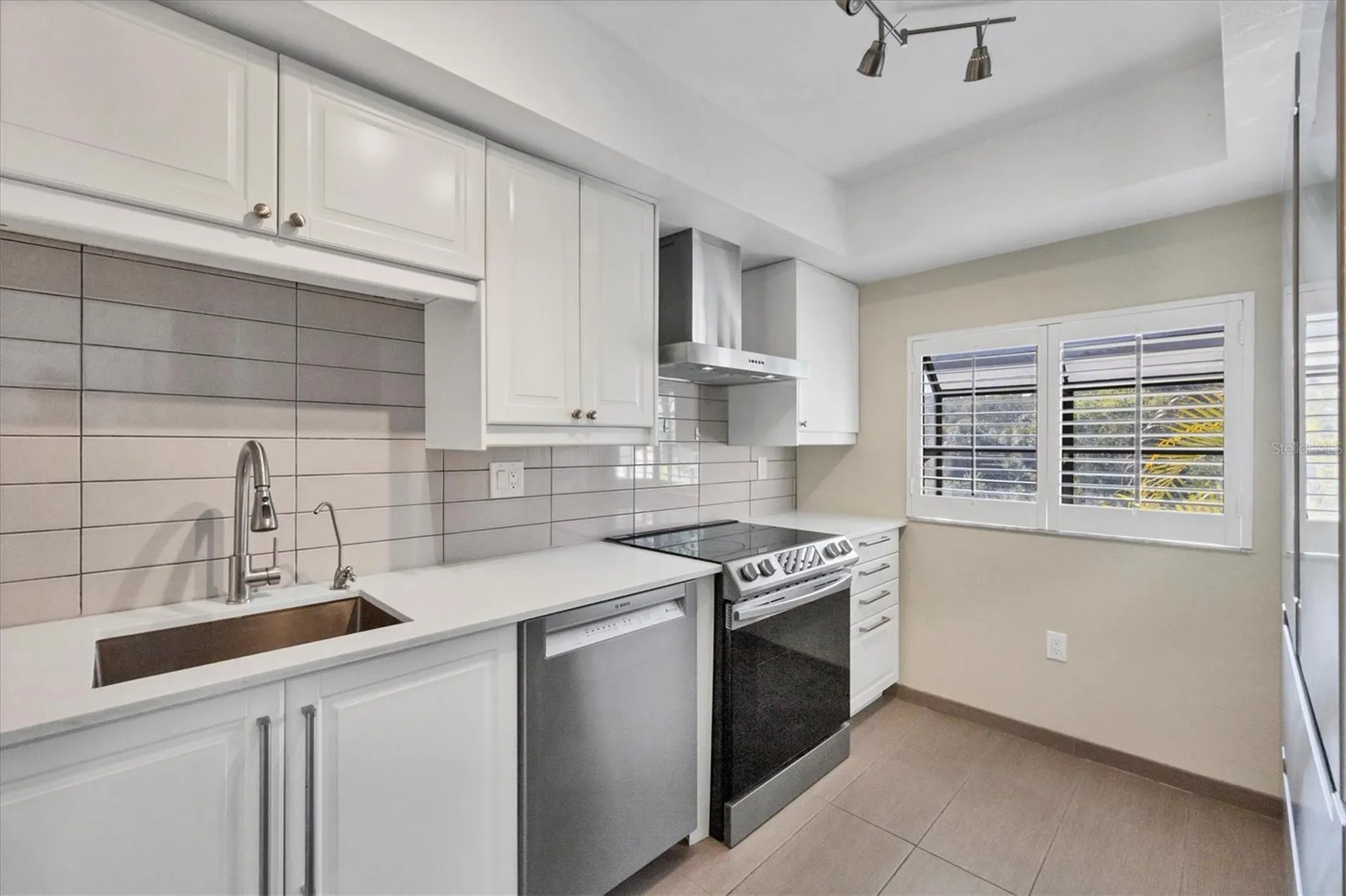 3363 Cross Creek Drive Sarasota FL 34231