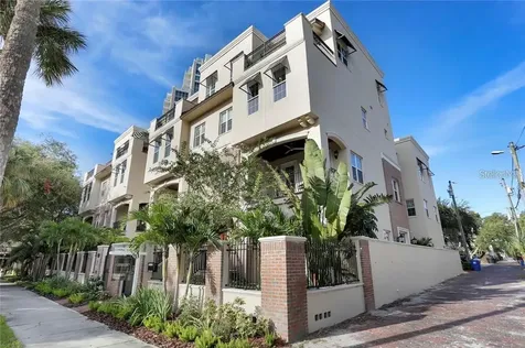 524 Beach Drive NE St Petersburg FL 33701