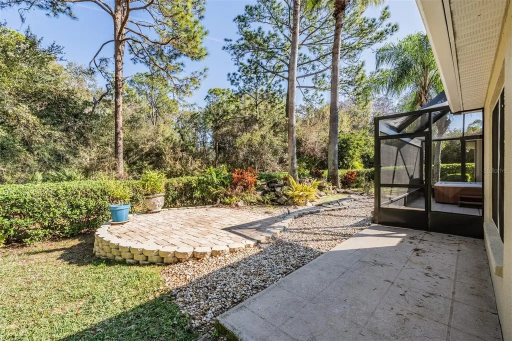 10133 Collar Drive San Antonio FL 33576