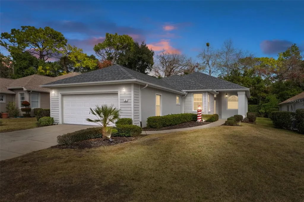 15 W Byrsonima Loop Homosassa FL 34446