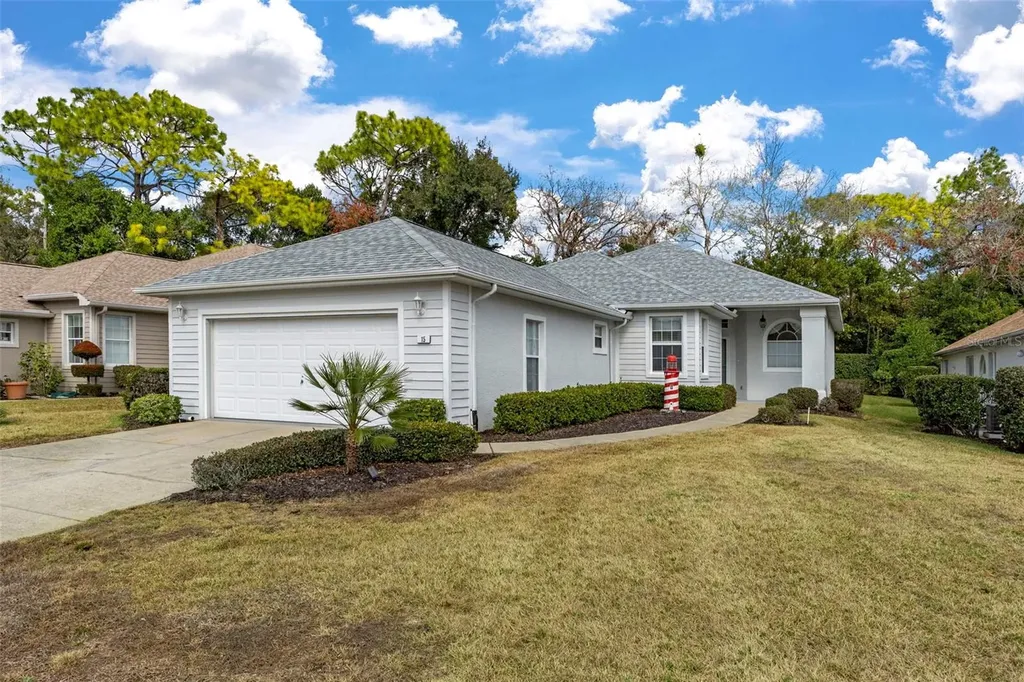 15 W Byrsonima Loop Homosassa FL 34446