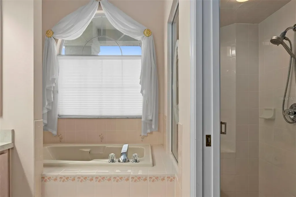 15 W Byrsonima Loop Homosassa FL 34446