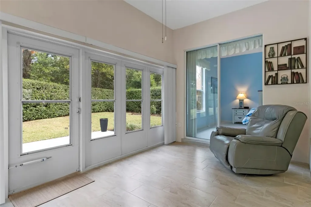15 W Byrsonima Loop Homosassa FL 34446