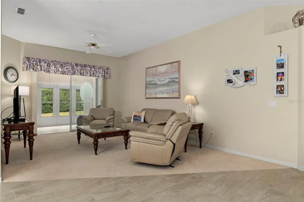 15 W Byrsonima Loop Homosassa FL 34446