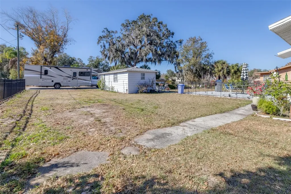4742 Cypress Drive Lake Wales FL 33898