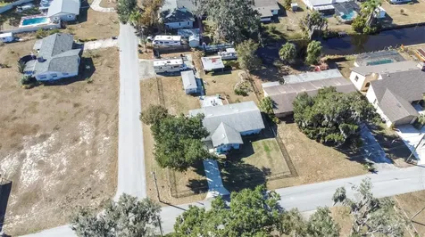 4742 Cypress Drive Lake Wales FL 33898