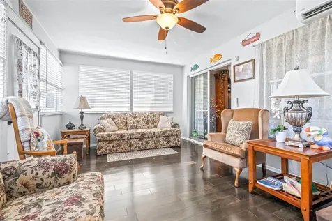 4742 Cypress Drive Lake Wales FL 33898