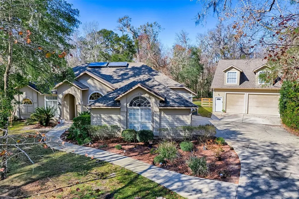 10015 NW 62nd Lane Gainesville FL 32653