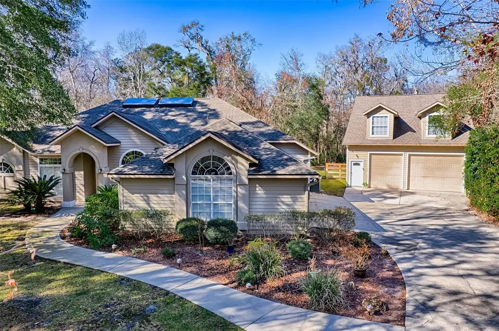 10015 NW 62nd Lane Gainesville FL 32653