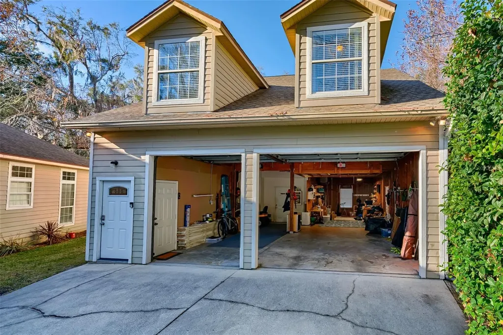 10015 NW 62nd Lane Gainesville FL 32653