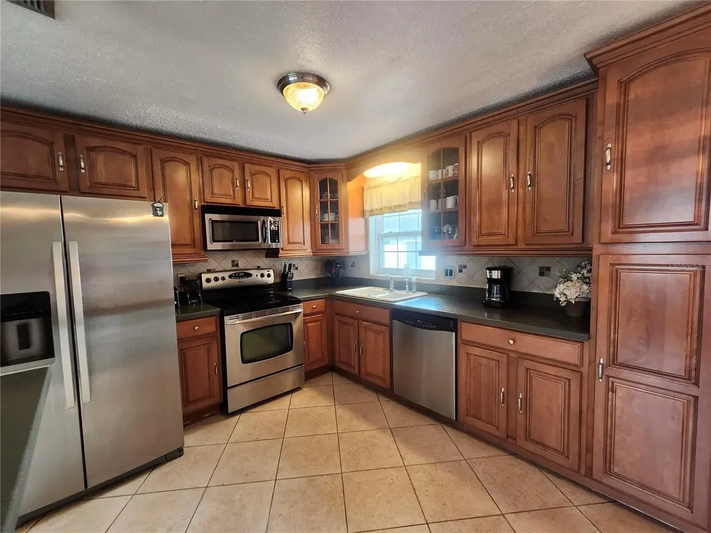 5700 30th Avenue N St Petersburg FL 33710