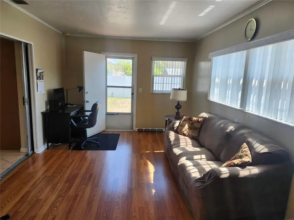 5700 30th Avenue N St Petersburg FL 33710