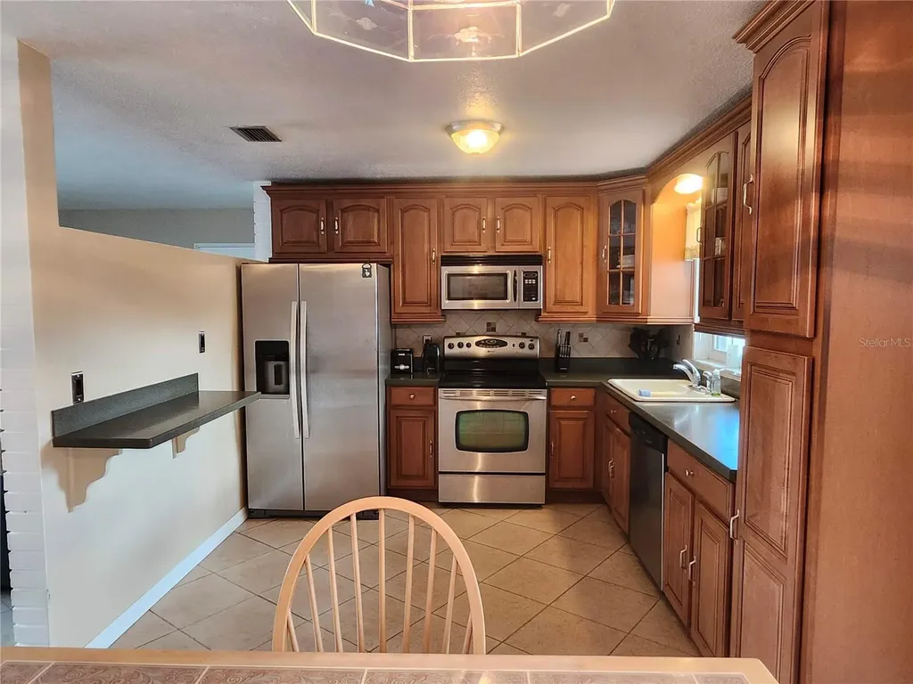 5700 30th Avenue N St Petersburg FL 33710