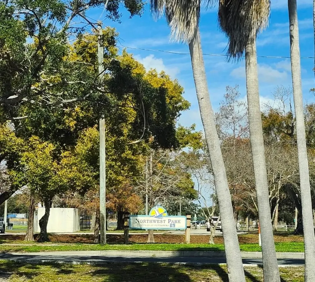 5700 30th Avenue N St Petersburg FL 33710