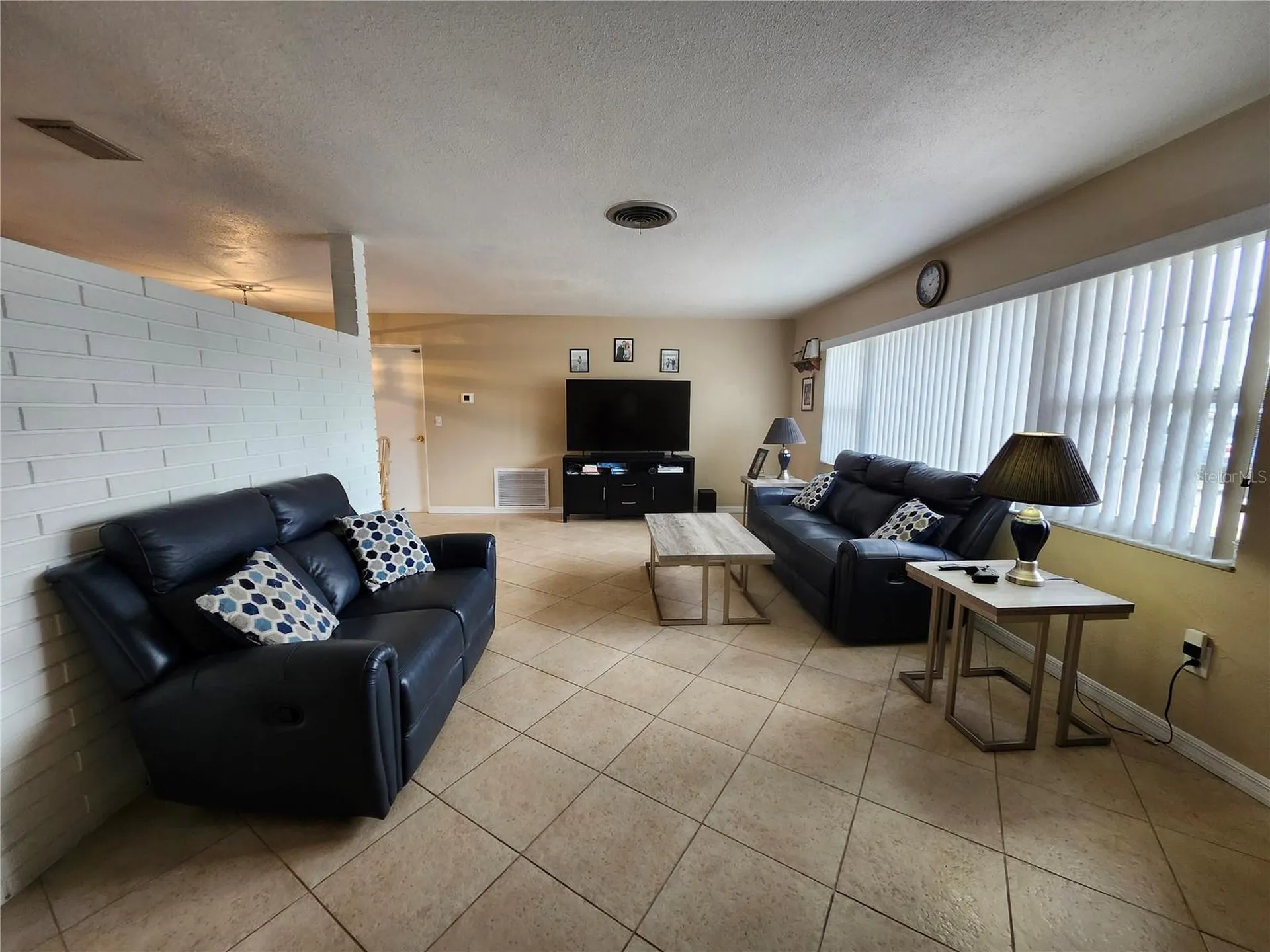 5700 30th Avenue N St Petersburg FL 33710