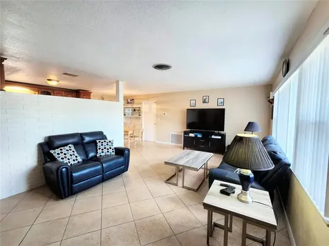 5700 30th Avenue N St Petersburg FL 33710