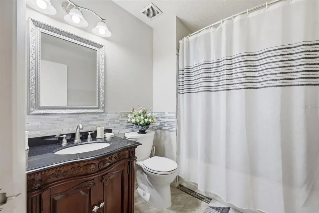 1123 Epson Oaks Way Orlando FL 32837