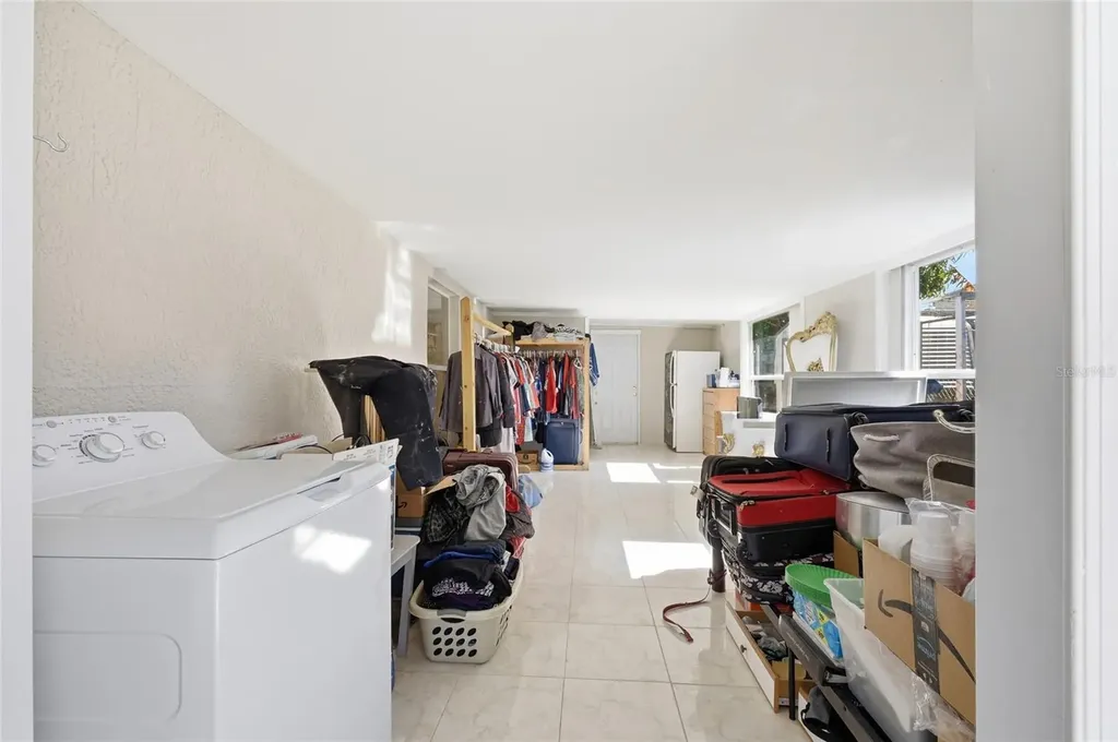 1123 Epson Oaks Way Orlando FL 32837