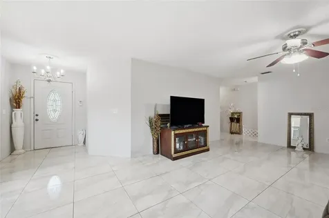 1123 Epson Oaks Way Orlando FL 32837