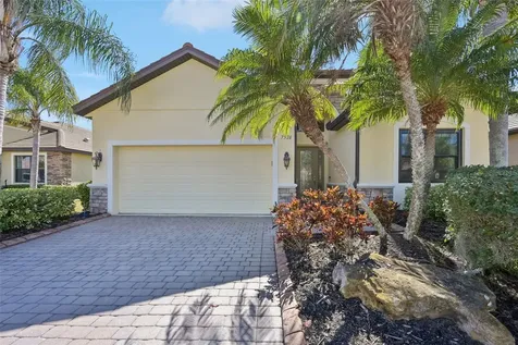 7526 Rio Bella Place Bradenton FL 34201