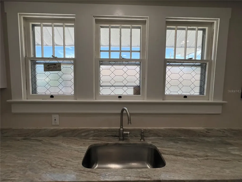 914 17th Street W Bradenton FL 34205
