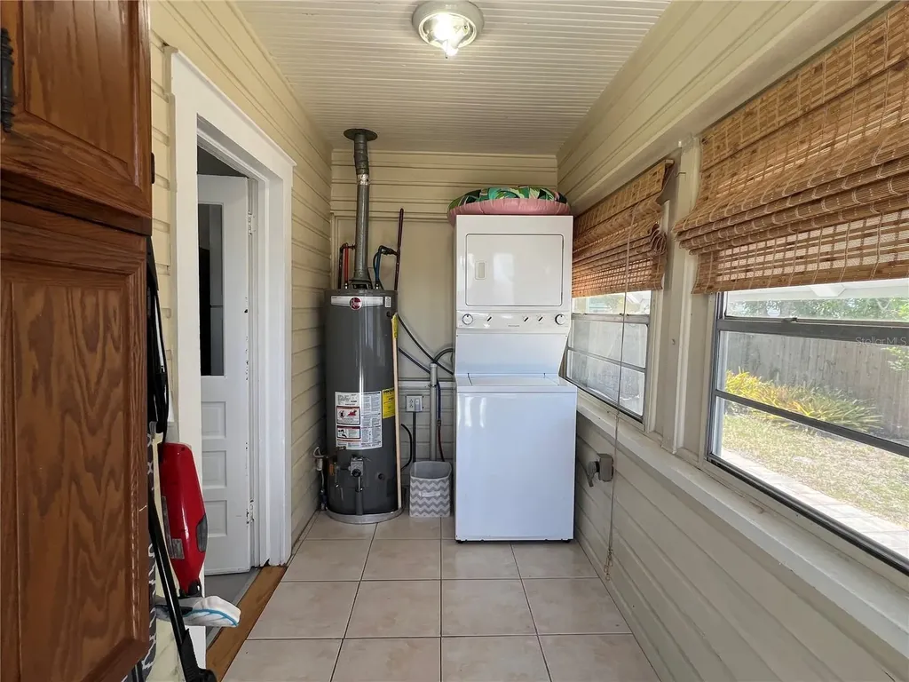 914 17th Street W Bradenton FL 34205