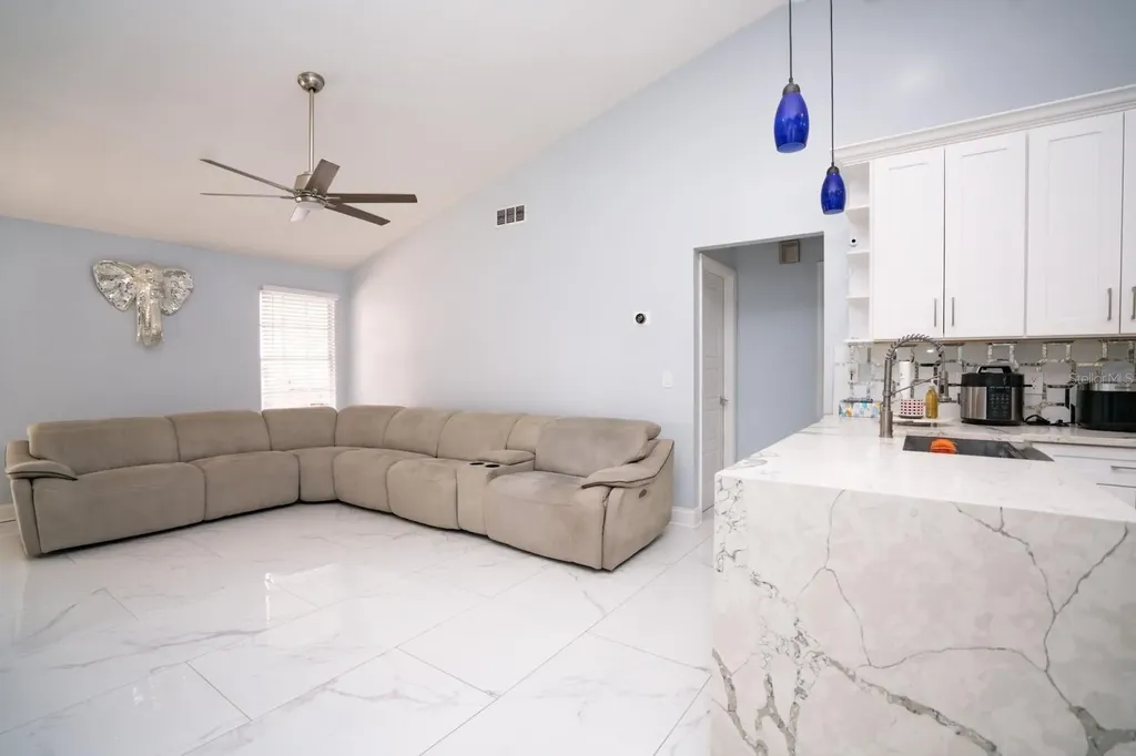 6502 Yellowhammer Avenue Tampa FL 33625