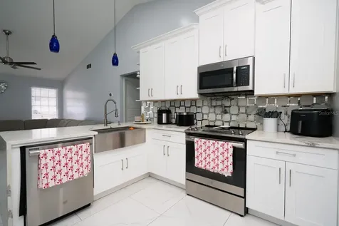 6502 Yellowhammer Avenue Tampa FL 33625