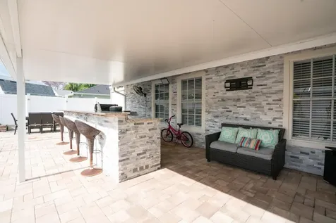 6502 Yellowhammer Avenue Tampa FL 33625