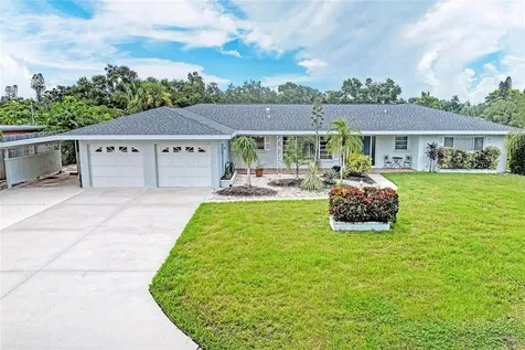2705 S Brink Avenue Sarasota FL 34239