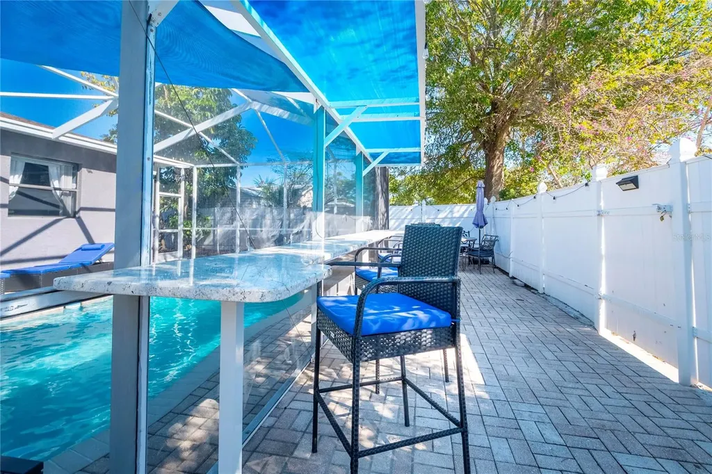 2300 37th Avenue N St Petersburg FL 33713
