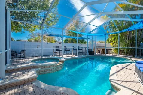 2300 37th Avenue N St Petersburg FL 33713