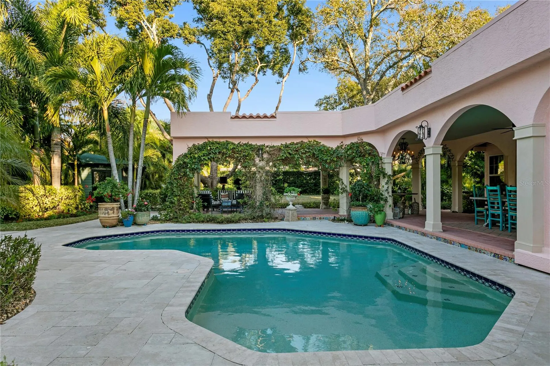 7211 3rd Avenue S St Petersburg FL 33707