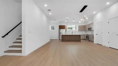 2118 4th Street S St Petersburg FL 33705