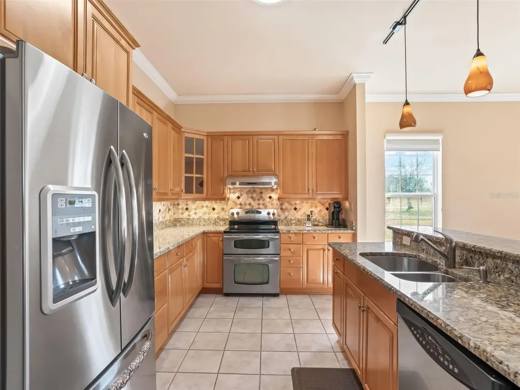 1412 Meadow View Way Lady Lake FL 32159