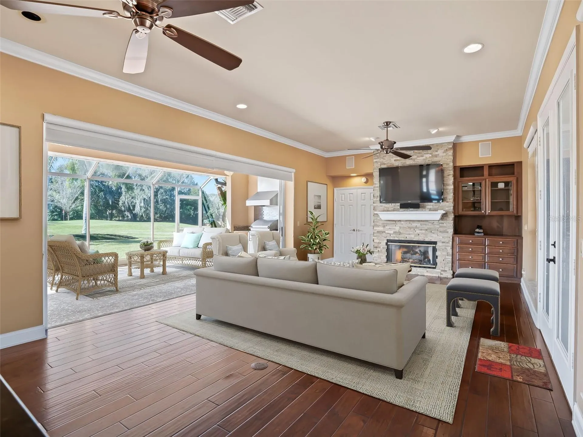 1412 Meadow View Way Lady Lake FL 32159