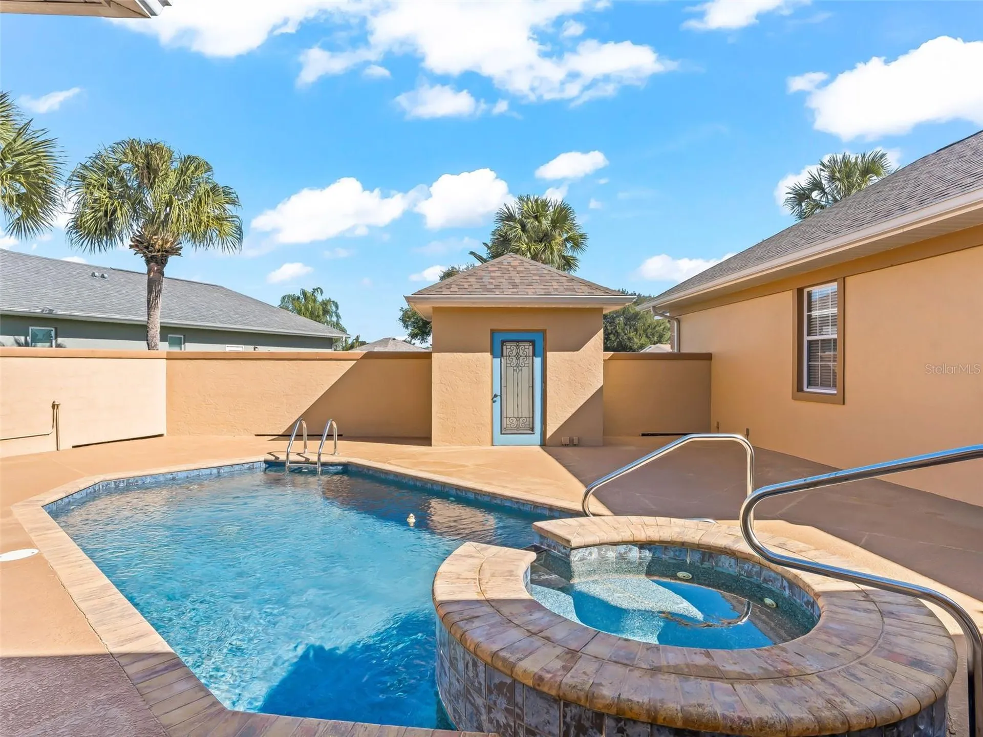 1412 Meadow View Way Lady Lake FL 32159