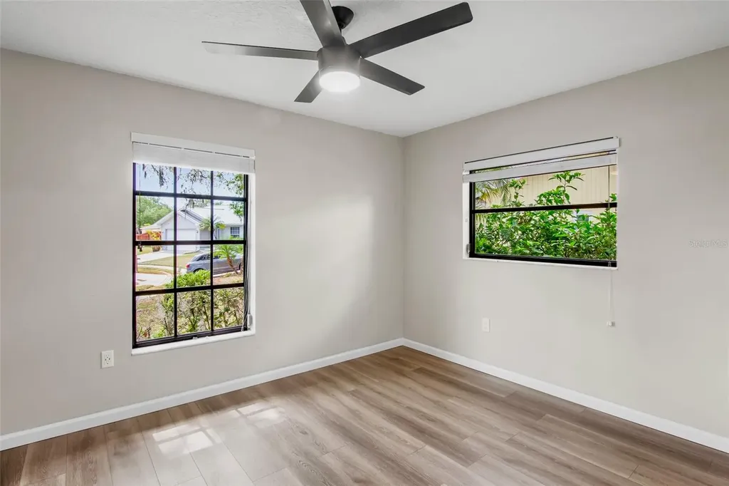 2529 Rustic Oak Ct Court Sarasota FL 34232