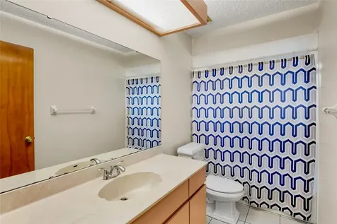 2529 Rustic Oak Ct Court Sarasota FL 34232