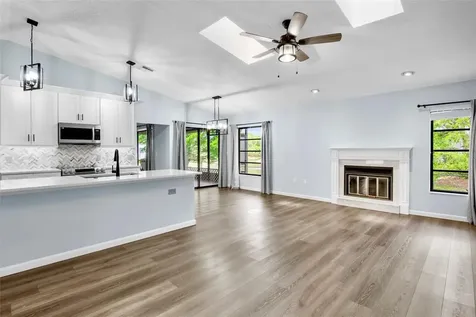 2529 Rustic Oak Ct Court Sarasota FL 34232