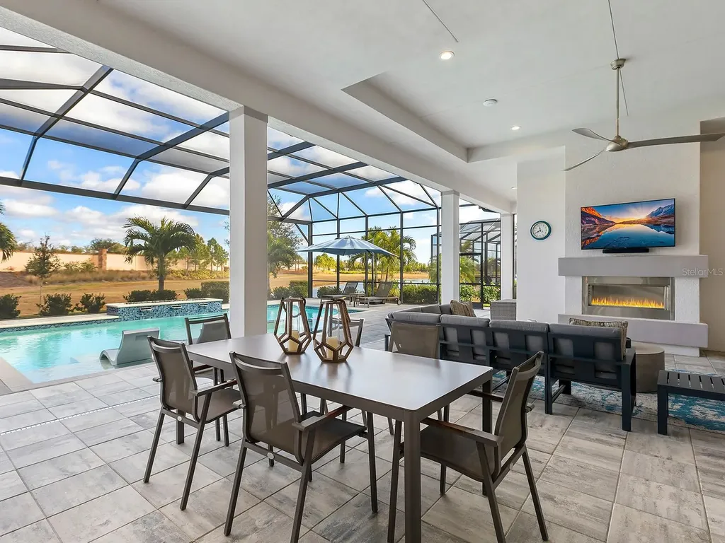 8556 Pavia Way Lakewood Ranch FL 34202