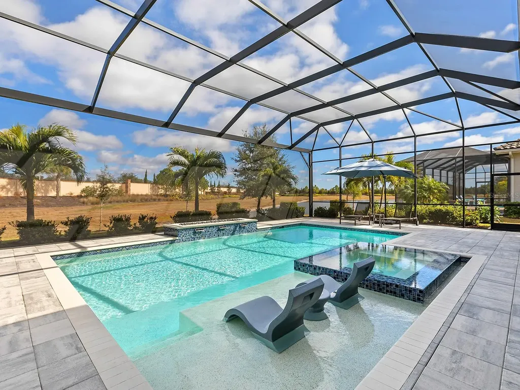 8556 Pavia Way Lakewood Ranch FL 34202