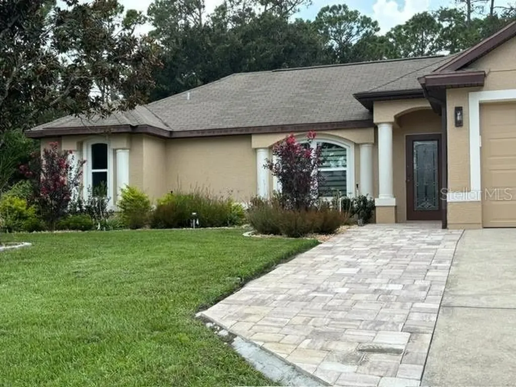 42 Russell Drive Palm Coast FL 32164